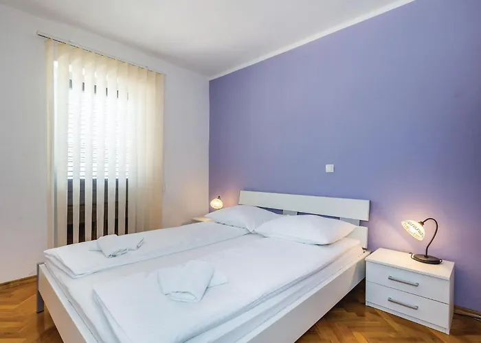 شقة 2 Bedroom Beautiful Apartment In Lovran *